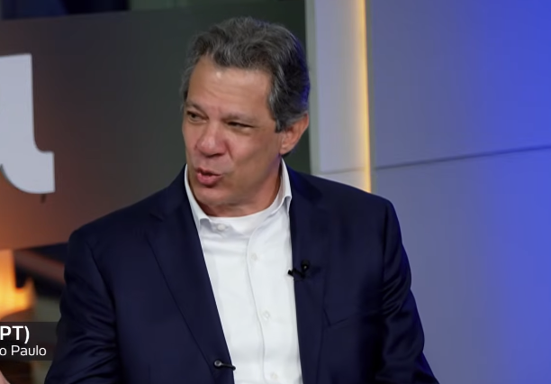 Tarcísio lidera pesquisas e Haddad admite eleição difícil em São Paulo