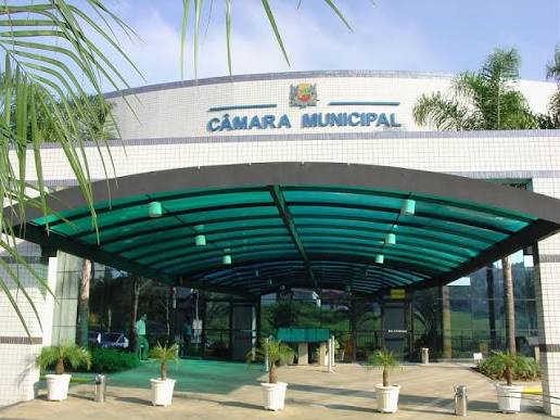 Seis vereadores de São José vão às urnas