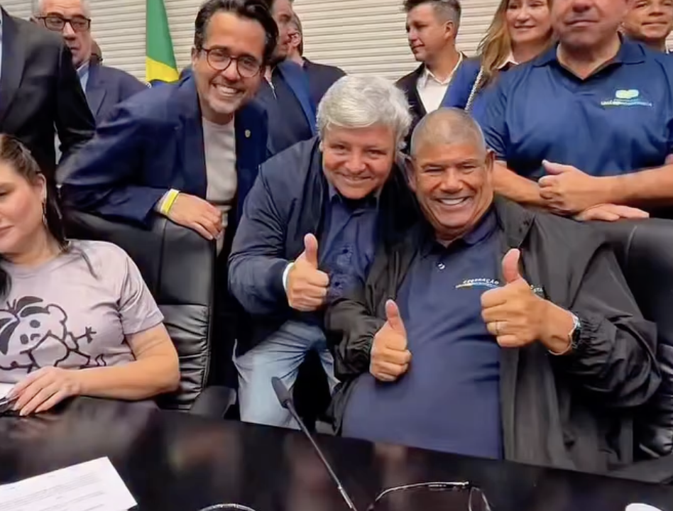 E agora, Dulce Rita? Dr. Elton tem outro estadual