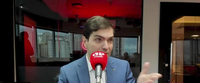 Lucas Flores propõe enfrentar bets com proibição e educação financeira