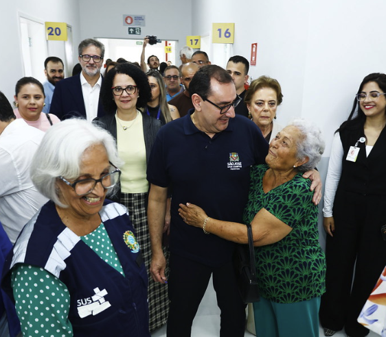 São José amplia aprovação da saúde e fica acima da média das grandes cidades