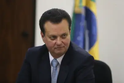 Kassab freia discurso de confronto com STF em eventual governo Flávio