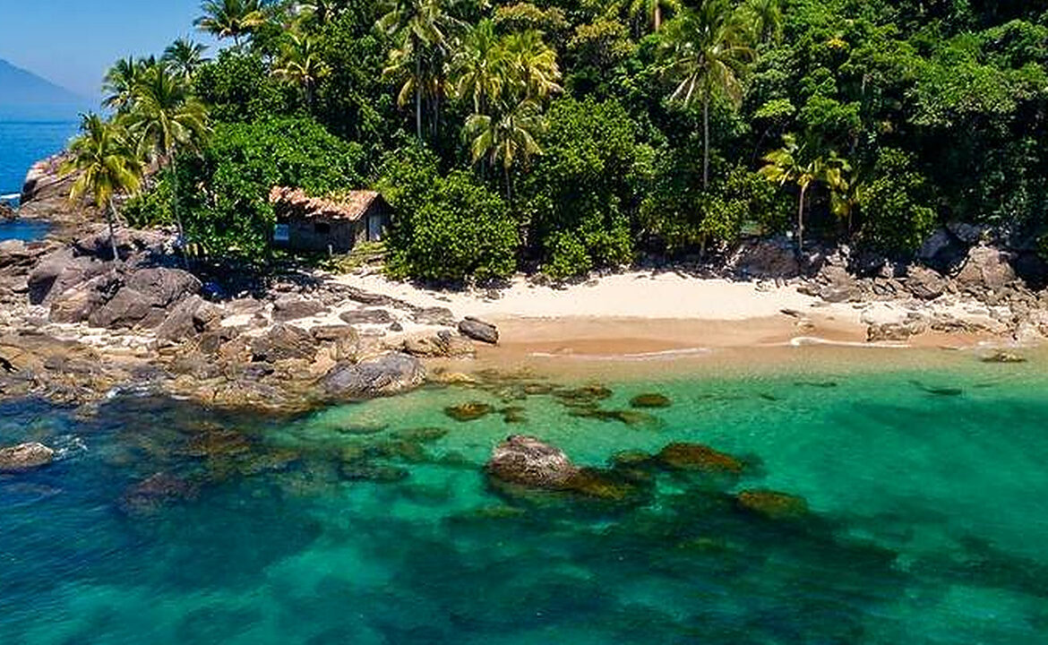 Mais uma taxa: São Sebastião aprova cobrança ambiental para turistas