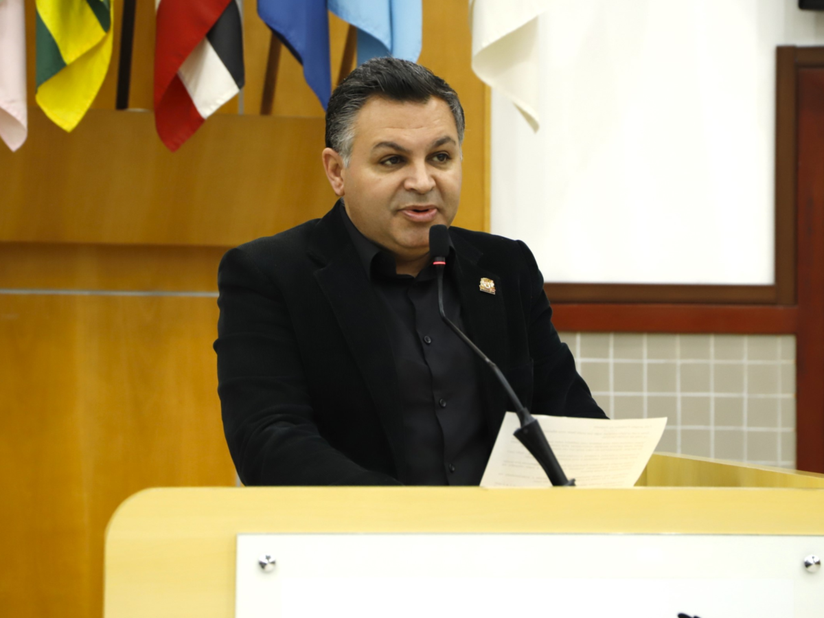 “Invasão é termo forte”, diz presidente da CPI do Urbanova em Jacareí