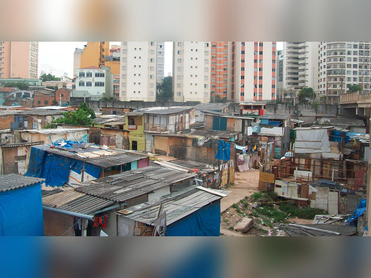 Tarcísio cobra R$ 70 milhões de Lula por acordo da Favela do Moinho