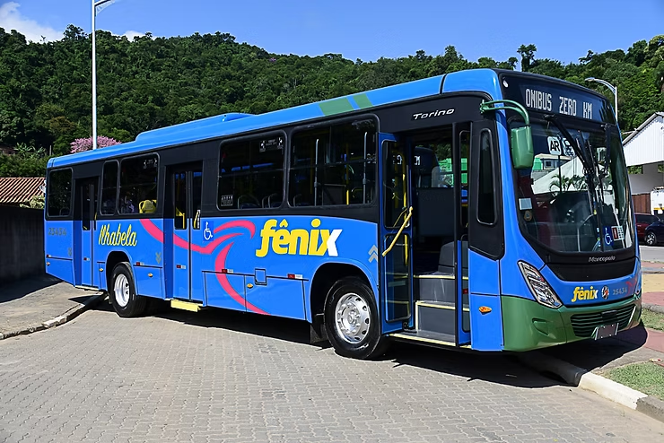Ilhabela reduz tarifa de ônibus após queda no número de passageiros