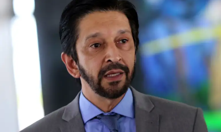 Aliados querem Ricardo Nunes no PL para 2030