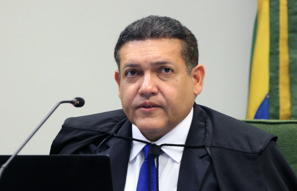 PT vai ao TSE contra decisões de Nunes Marques