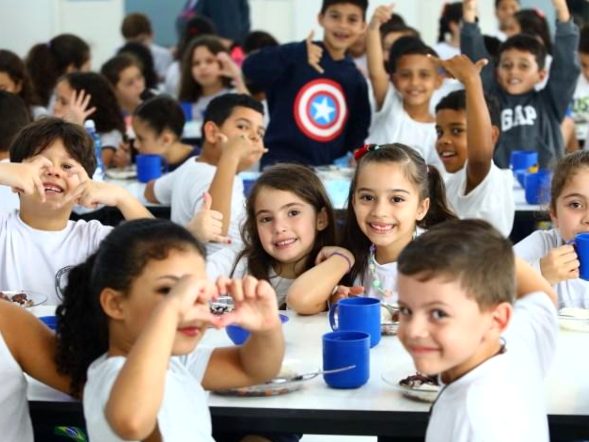 Merenda escolar de São José tem 87% de aprovação popular