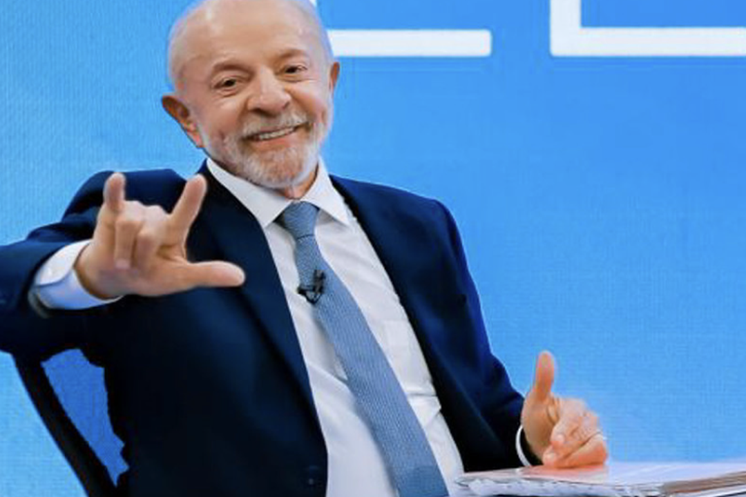 A 9 dias da eleição, Lula muda discurso e defende reduzir maioridade penal